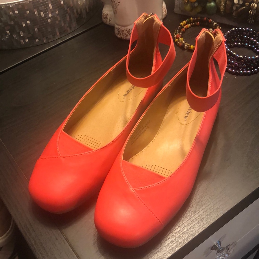 Coral Flats with Ankle Strap